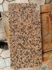 De opgepoetste Geslepen Tegels van de het Granietsteen van het Esdoornblad Rode voor Muur