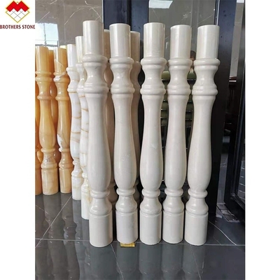 Hotel of villa op maat Wit marmer Alabaster Trap Baluster Moderne design stijl
