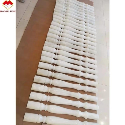 Hotel of villa op maat Wit marmer Alabaster Trap Baluster Moderne design stijl