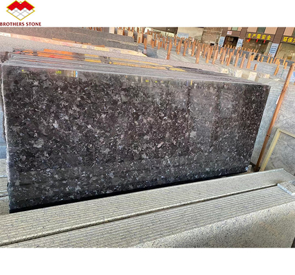 Villa Graphic Design met behulp van natuurlijke Shangri-La Black Granite Stone uit de Afrikaanse steengroeve
