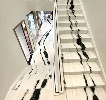 Moderne LED-licht volgt Anti-slip Panda Wit Marmeren Traptegels Indoor Natuurlijke Panda Wit Trap Marmer met aders