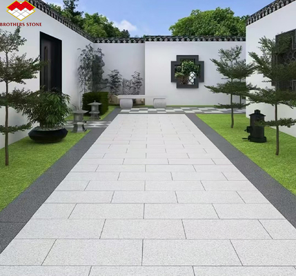 Broeders Steen Vlamde Grauwe Granit Slab Paving Tiles voor geslepen natuurlijke steen oprit