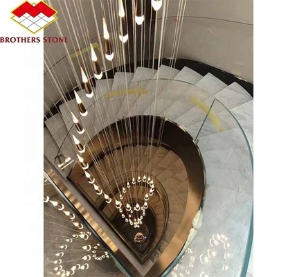 Foshan Custom Modern Gekleurde Marmer Grote Slab Snijdt naar maat Trappen voor Huis Interieurontwerp