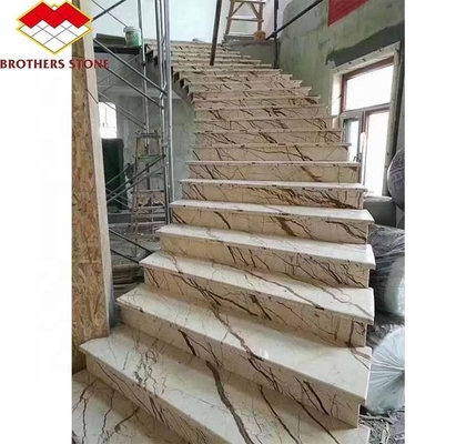 Natuursteen grote plaat gesneden naar maat geslepen stenen plaat moderne marmeren trappen voor binnenshuis villa