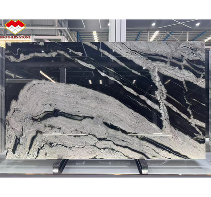 Moderne zwarte keukentafel met kasten Steen naam inkt Impressie Marmer grote plaat
