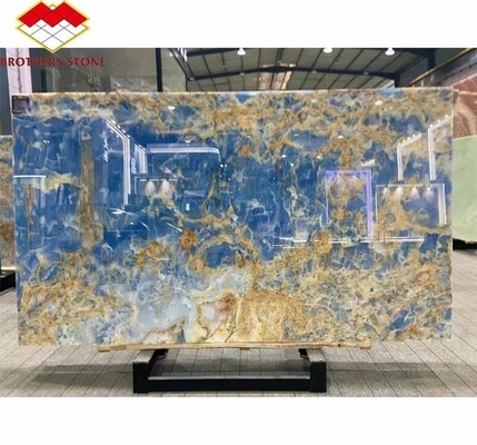 Natuurlijke doorzichtige onyxplaat Moderne blauwe onyx marmeren steen voor badkamerwand en vloer