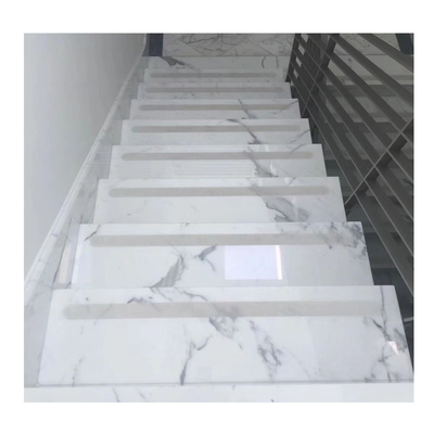 Moderne interieurontwerp Multicolore onyx houten ader marmeren trappen met glazen leuning