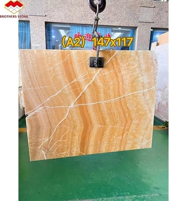 Dikte Tolerantie /- 1 mm Antiek Boek Match Gele Onyx Marmer voor Wasbak Component