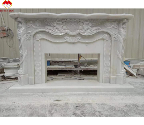 Moderne design witte marmeren open haard omringd voor muurmontage