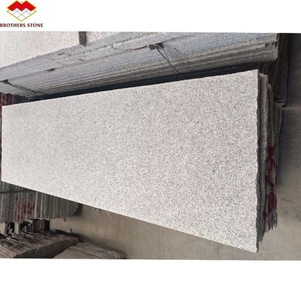 Chinese Granit Luxe Outdoor Wit Granit Snijden op maat Vlammen Slabs voor vloeren Trappen