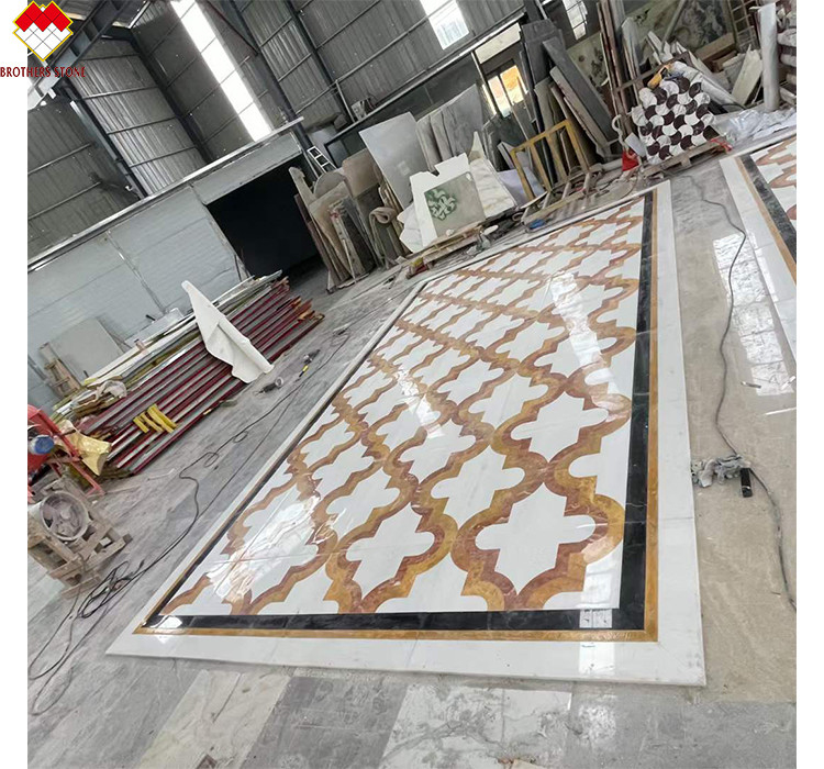 Witte en gele marmeren waterjet tapijt in moderne design stijl voor woonkamer villa