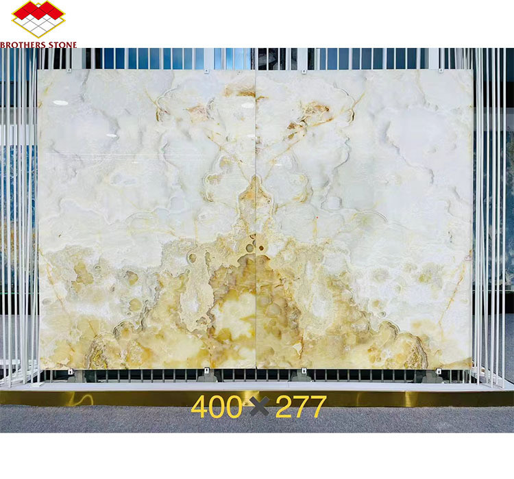 Gesneden op maat gepolijst luxe doorzichtige witte onyx marmeren plaat voor villa muurkunstpaneel