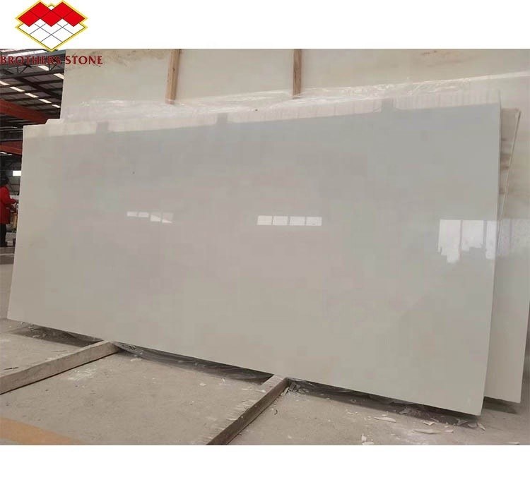 Custom Modern White Onyx Marble Slab voor Trappen Eettafel Kaminofen Steen