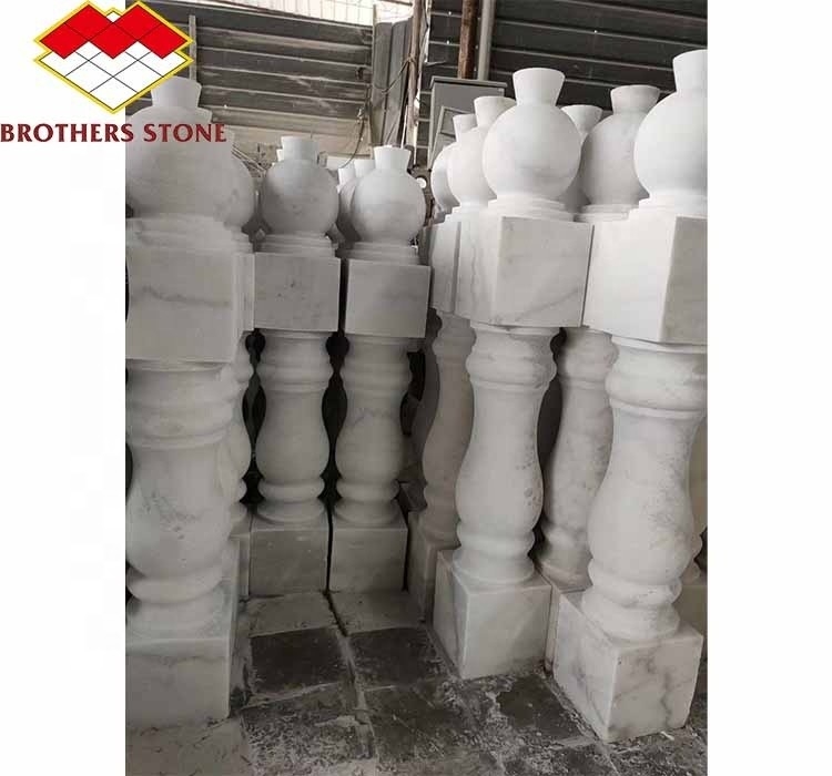 Gepolijst oppervlak Afgesloten handrail kolom voor huisdecoratie in Guangxi Wit marmer
